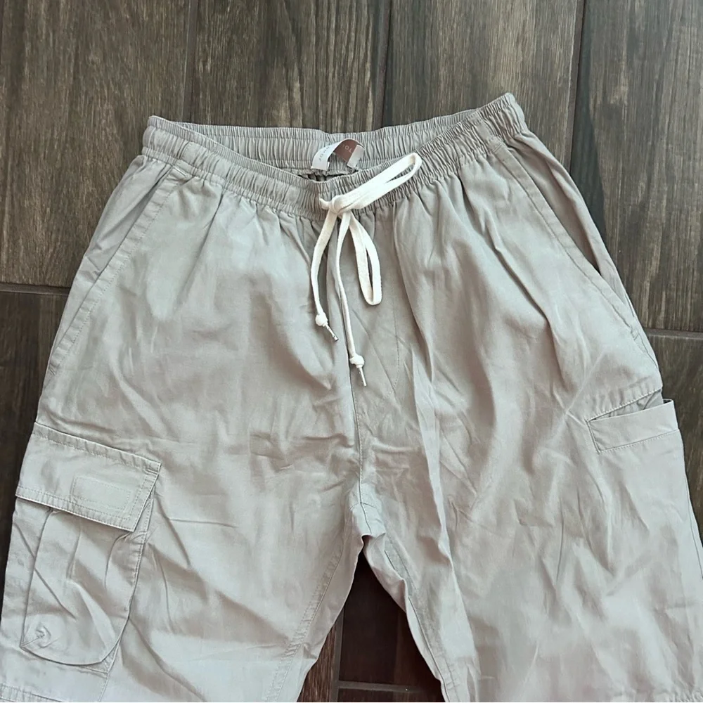 John Elliott Cotton Himalayan Cargo Jogger Pants in Dove  Grey Sz 0/XS